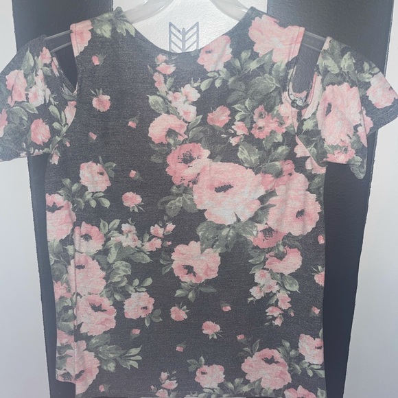Floral Cold Shoulder Knit Top Moa Moa 1x - Picture 4 of 5